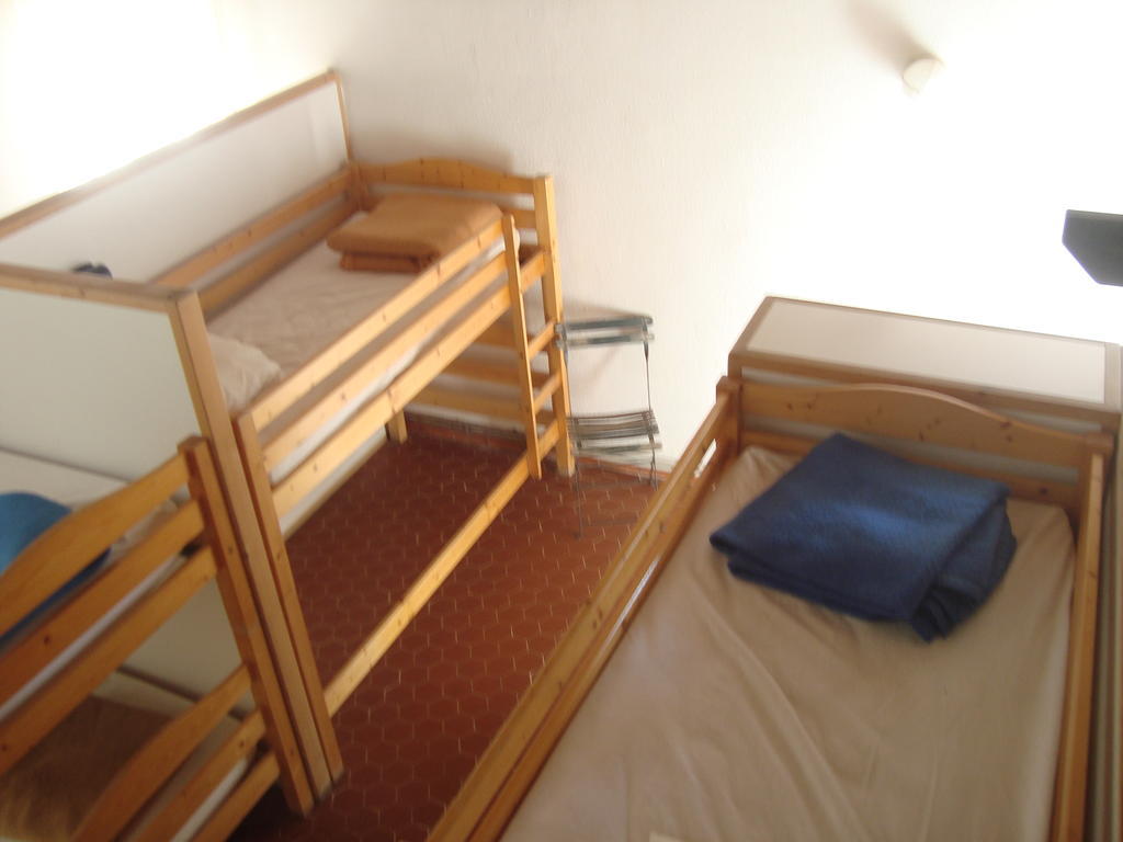 Auberge Des Seguins Buoux 객실 사진