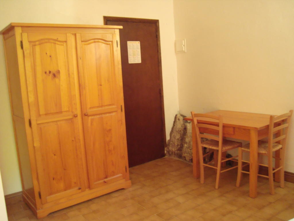 Auberge Des Seguins Buoux 외부 사진