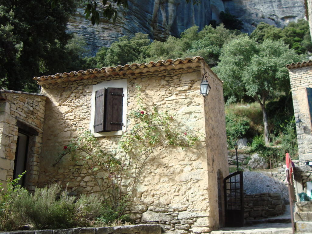 Auberge Des Seguins Buoux 외부 사진